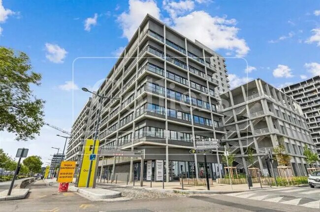 Plus de détails pour 41-42 Quai Perrache, Lyon - Bureau, Local commercial à louer