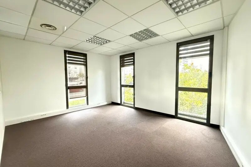 Bureau dans Montpellier à louer - Photo de l’immeuble – Image 3 sur 7