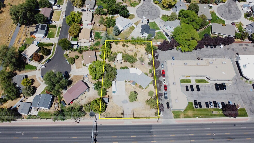 2320 W 5400 S, Salt Lake City, UT à vendre - Photo de l’immeuble – Image 2 sur 5