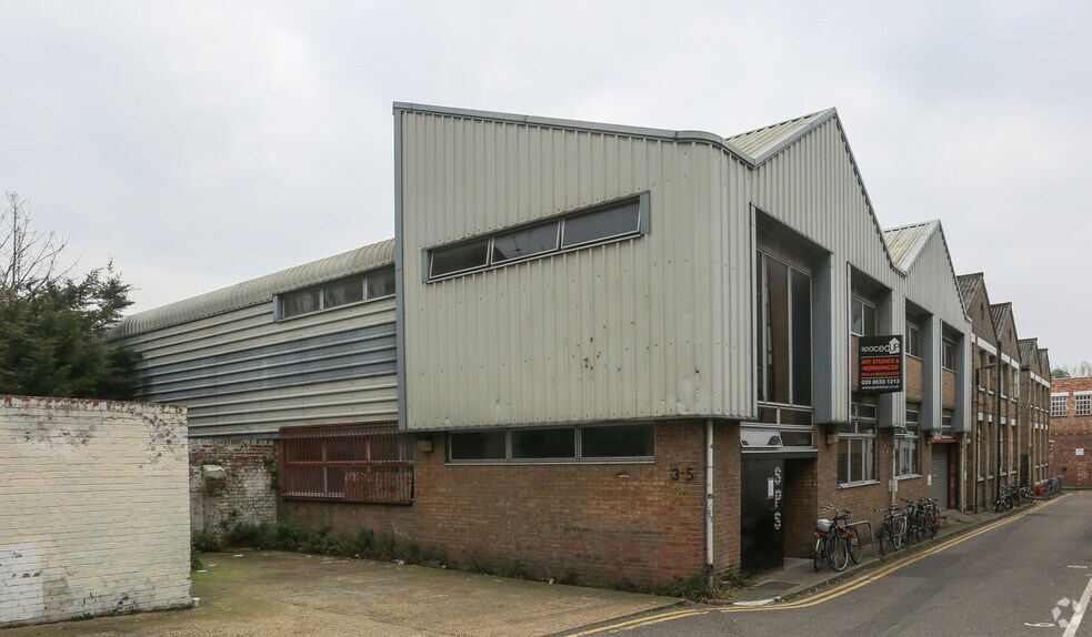 1 Shelford Pl, Londres à louer - Photo principale – Image 1 sur 2