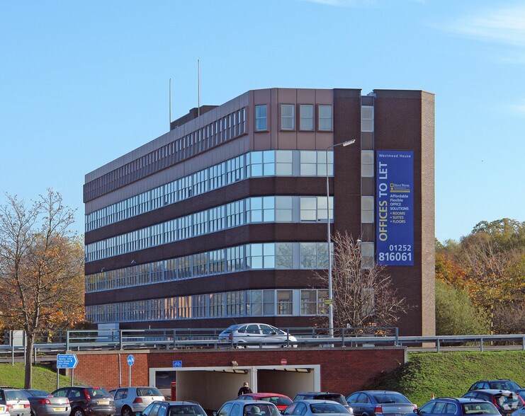 Westmead, Farnborough à louer - Photo de l’immeuble – Image 2 sur 3