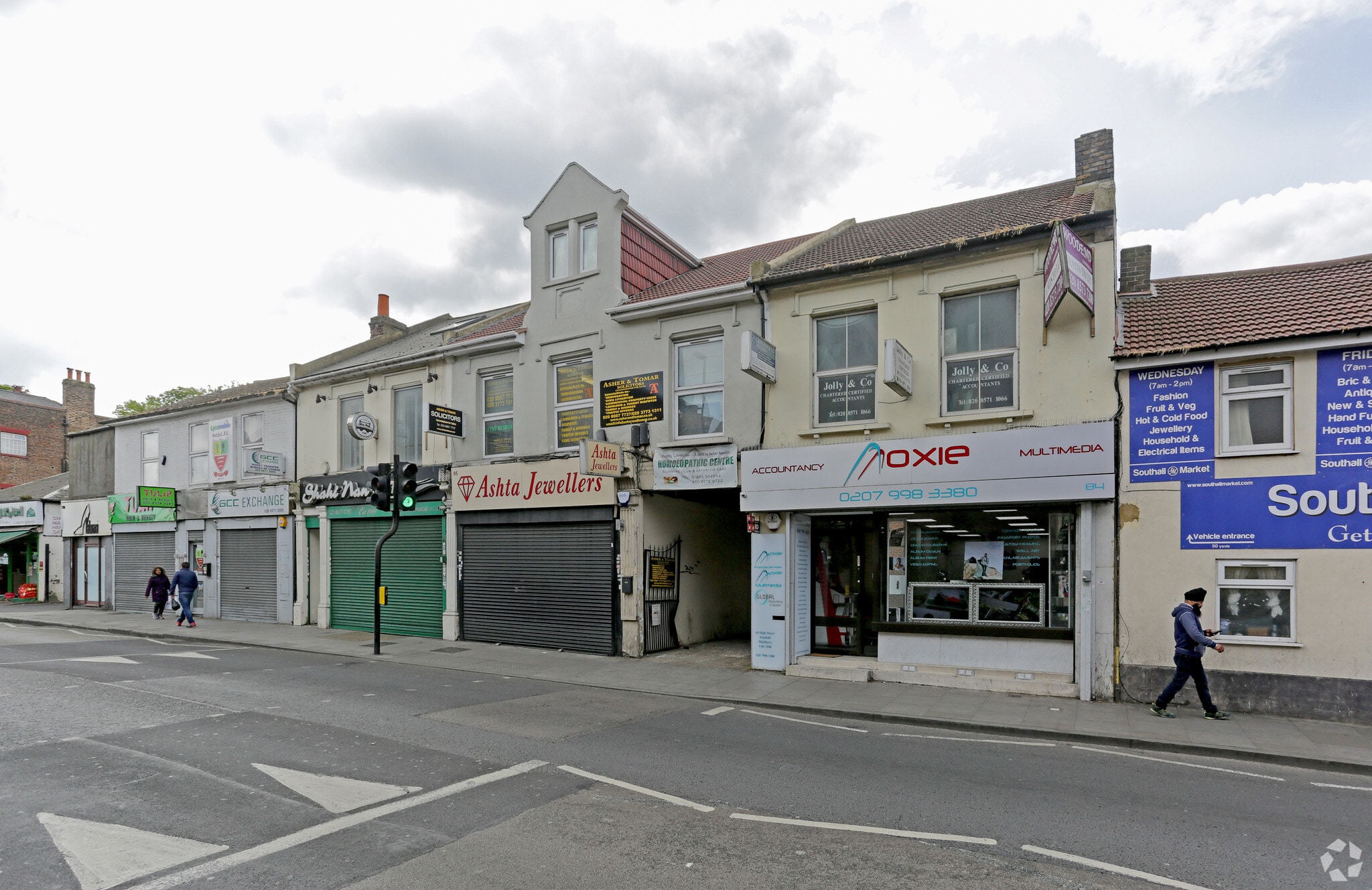 84-86 High St, Southall à louer Photo principale– Image 1 sur 7