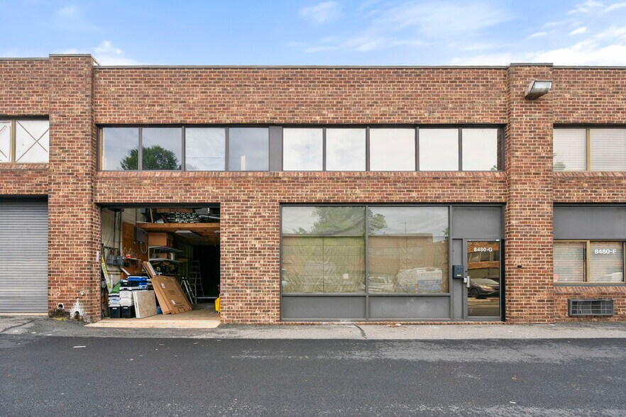8480-8486 Tyco Rd, Vienna, VA à louer - Photo de l’immeuble – Image 2 sur 28