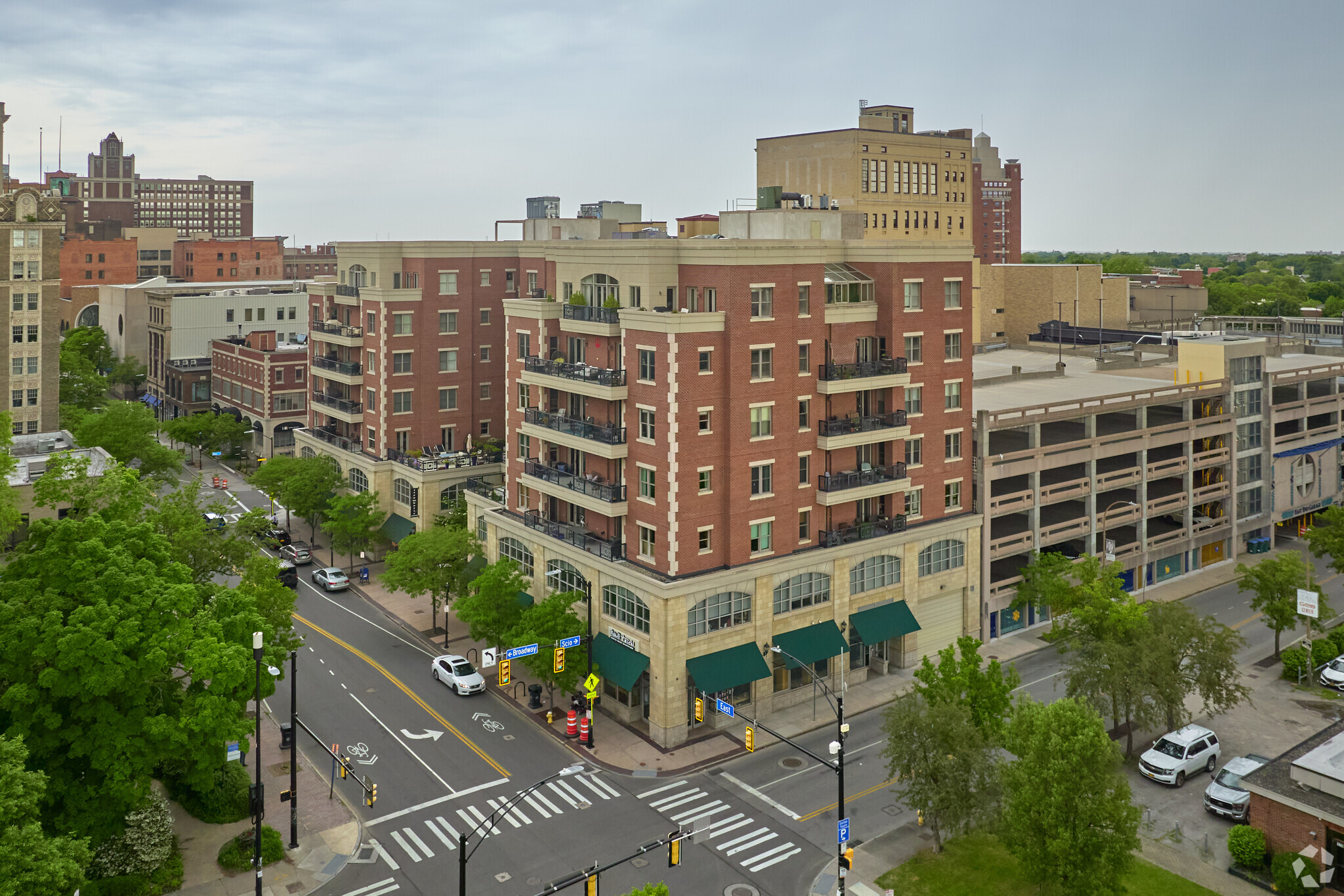 Downtown Office Condos - Rochester portefeuille de 2 biens à vendre sur LoopNet.fr Photo de l’immeuble– Image 1 sur 4