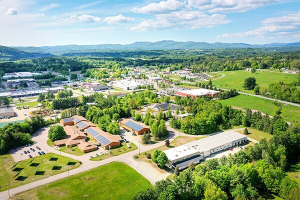 146 Industrial Park Dr, Morristown, VT à vendre - Photo de l’immeuble – Image 2 sur 6