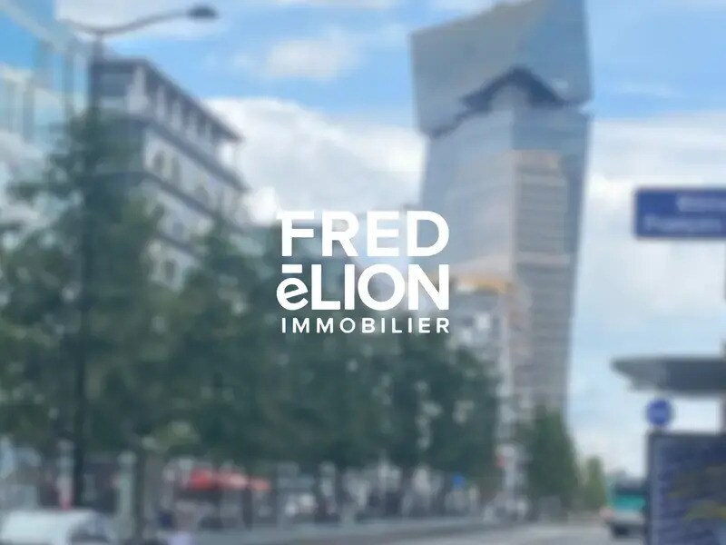 Immeuble residentiel dans Paris à vendre Photo de l’immeuble– Image 1 sur 2