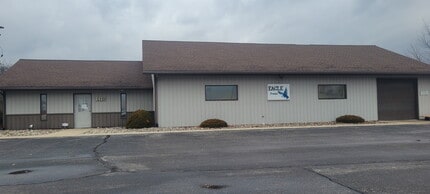 2420 W Shoaff Rd, Huntertown, IN à louer Photo intérieure– Image 1 sur 2