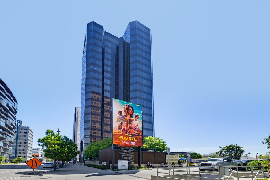 6420 Wilshire Blvd, Los Angeles, CA à louer - Photo de l’immeuble – Image 3 sur 12