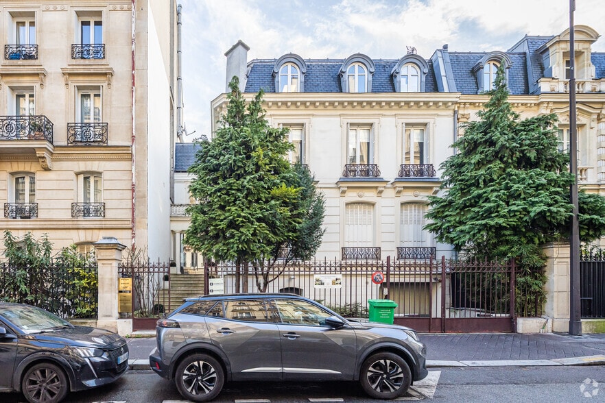 15 Rue Cortambert, Paris à louer - Photo de l’immeuble – Image 2 sur 13