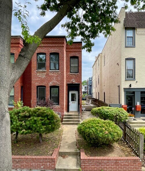 1012 Florida Ave NE, Washington, DC à vendre - Photo de l’immeuble – Image 2 sur 22