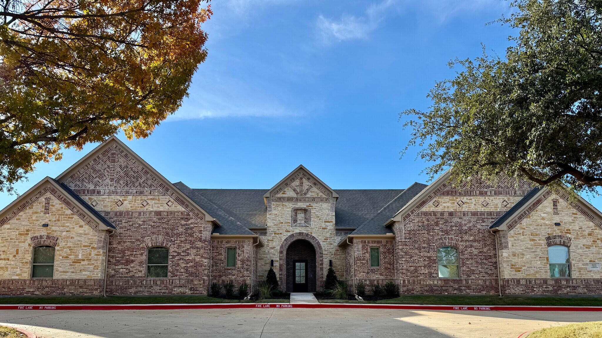 3411 Cross Timbers Rd, Flower Mound, TX à vendre Photo de l’immeuble– Image 1 sur 15