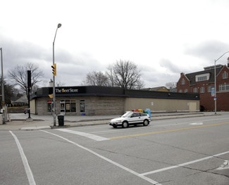 Plus de détails pour 104 Lakeshore Rd W, Oakville, ON - Local commercial à vendre