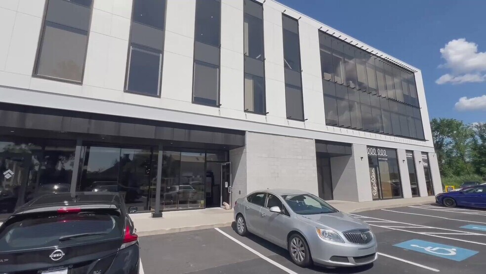 556 de Mortagne, Boucherville, QC à louer - Vidéo sur l’annonce professionnelle – Image 2 sur 6