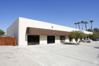 Plus de détails pour 79469 Country Club Dr, Bermuda Dunes, CA - Industriel/Logistique à louer