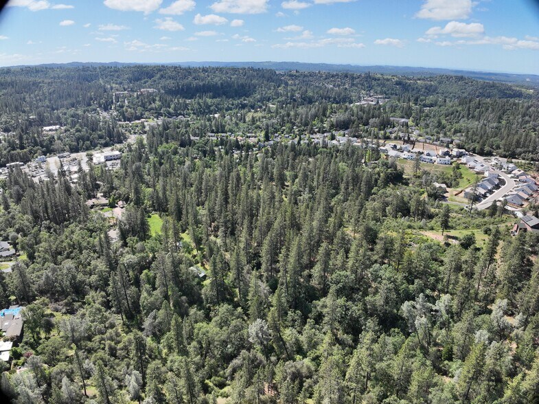 Anderson Estates, Placerville, CA à vendre – Image 3 sur 15