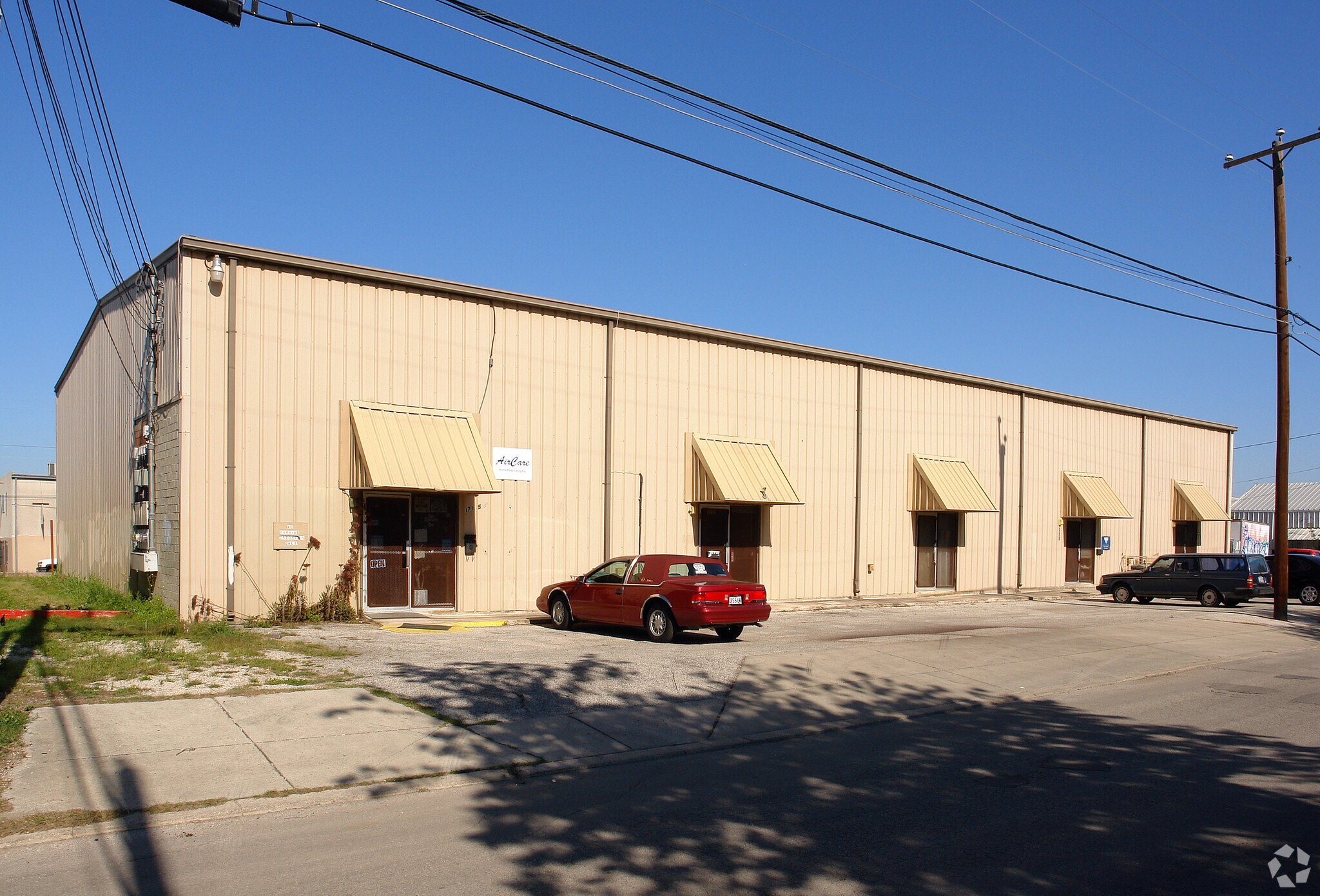 1715-1723 Capitol Ave, San Antonio, TX à louer Photo principale– Image 1 sur 9