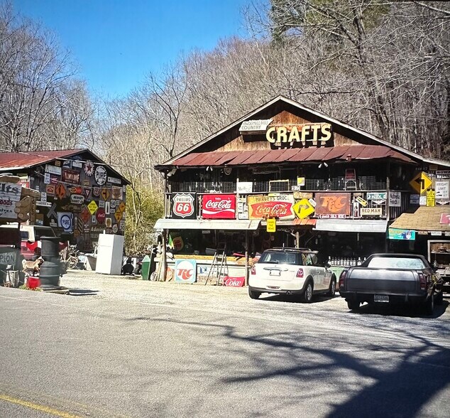 2024 Powdermill Hill Rd, Lawrenceburg, TN à vendre - Photo de l’immeuble – Image 3 sur 13