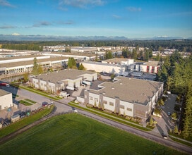3120 190 St, Surrey, BC à louer Photo de l’immeuble– Image 2 sur 3