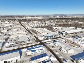 731-751 Rue De Saint-Romuald, Lévis, QC - VUE AÉRIENNE  vue de carte