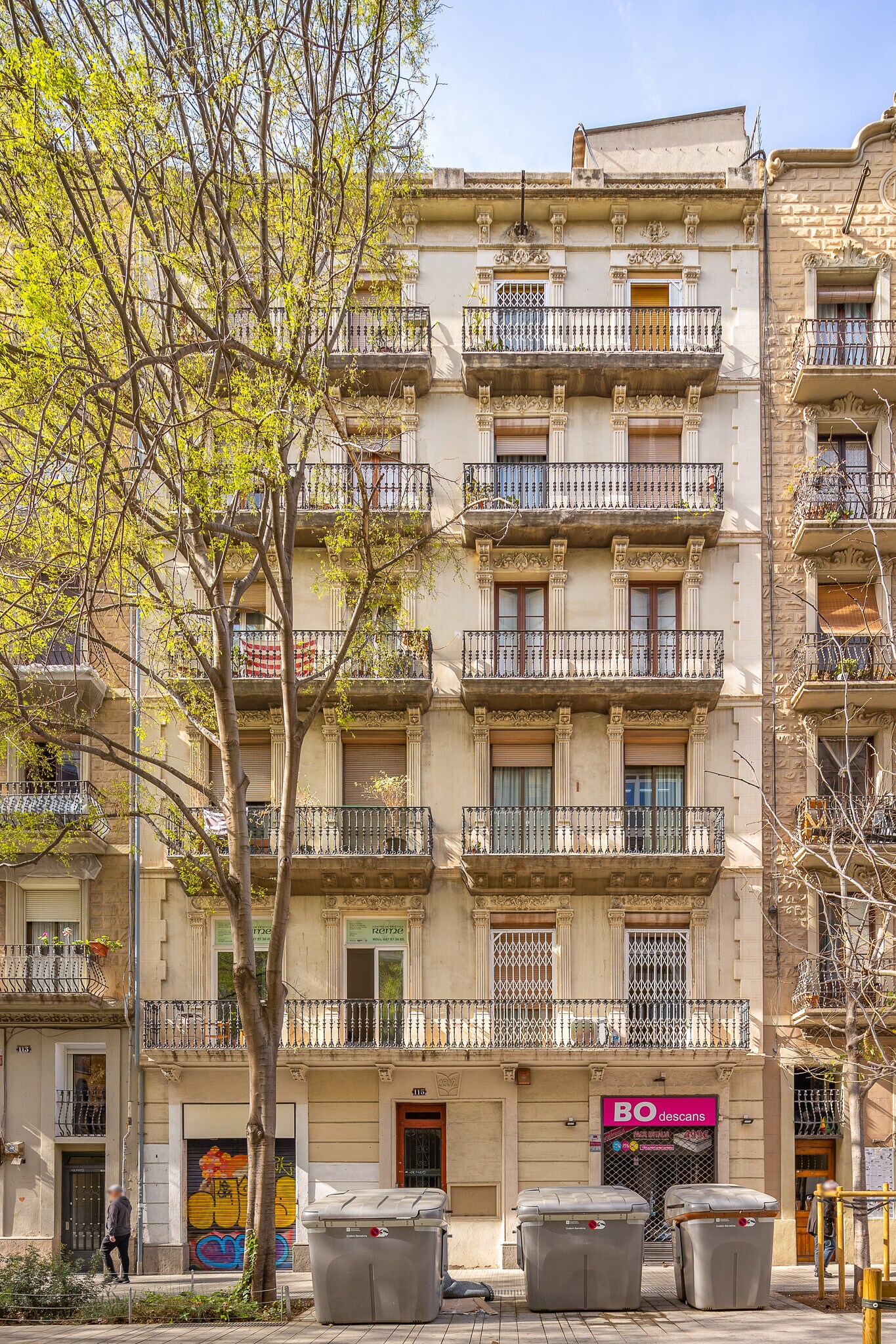 Local commercial dans Barcelone, Barcelona à louer Plan d’étage– Image 1 sur 3