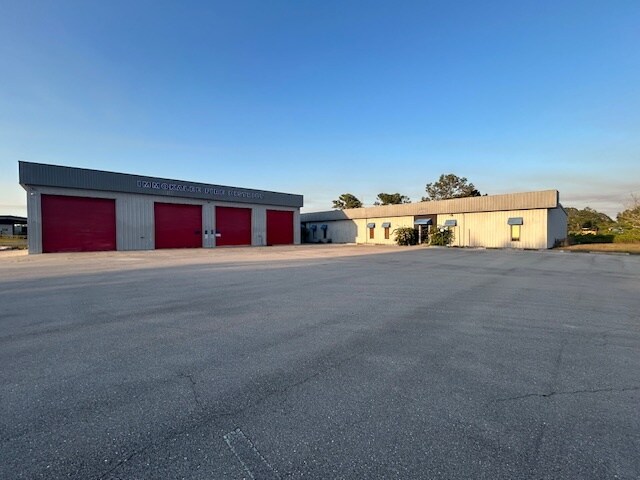 502 New Market Rd E, Immokalee, FL à vendre - Photo de l’immeuble – Image 2 sur 5