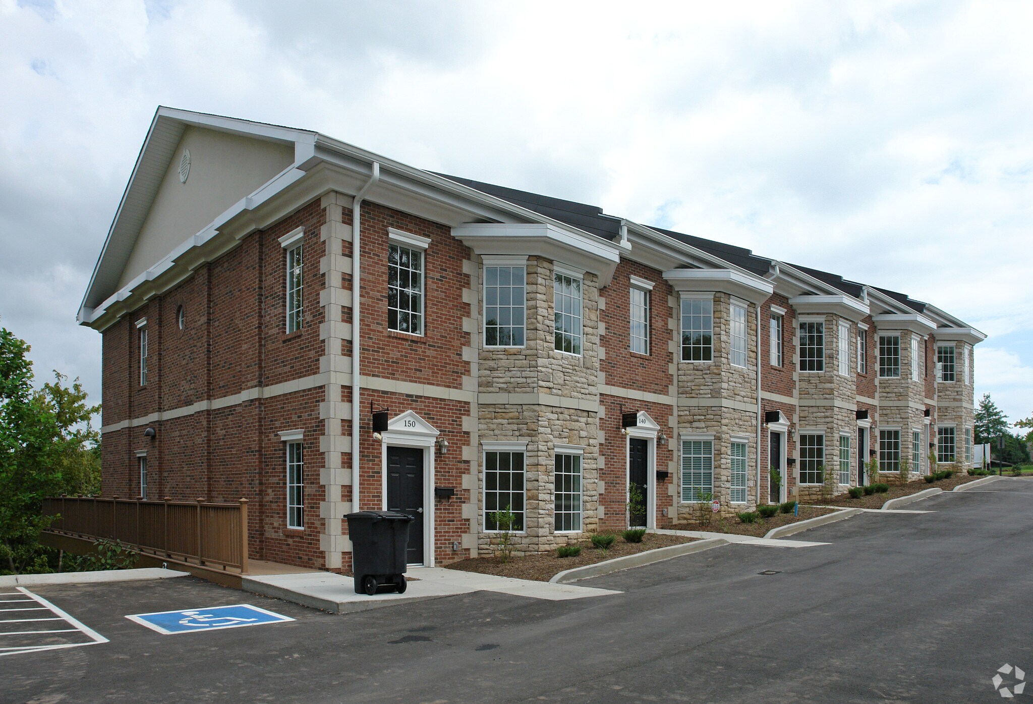 311 S Royal Oaks Blvd, Franklin, TN à vendre Photo de l’immeuble– Image 1 sur 13