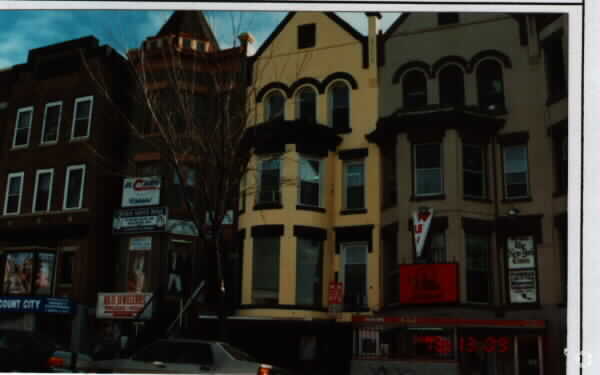 1750 Columbia Rd NW, Washington, DC à louer - Photo de l’immeuble – Image 2 sur 17