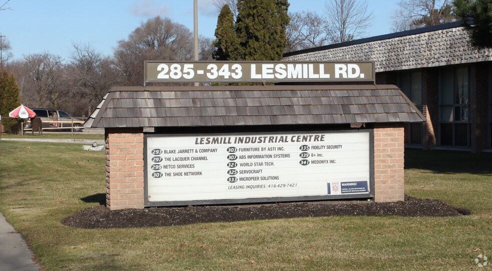 321-343 Lesmill Rd, Toronto, ON à louer - Photo de l’immeuble – Image 3 sur 6