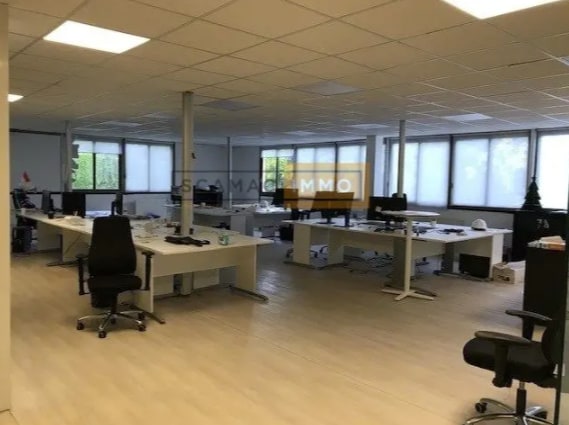 View Photo