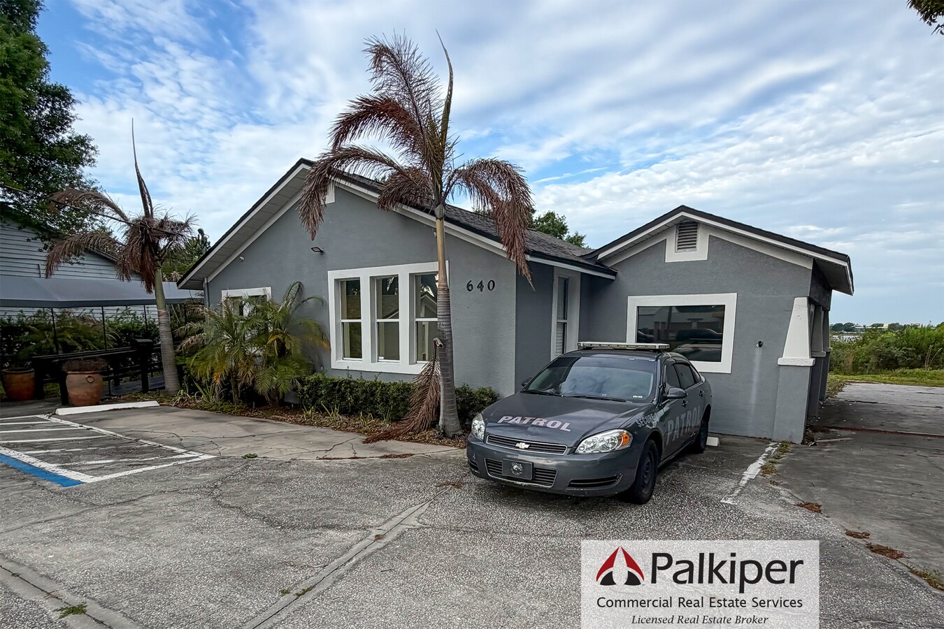 640 N Semoran Blvd, Orlando, FL à louer Photo de l’immeuble– Image 1 sur 3