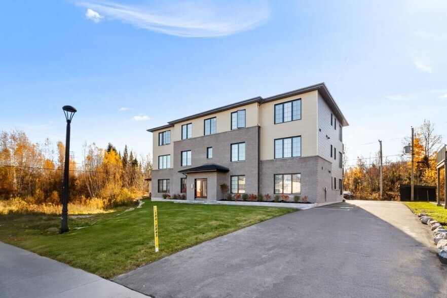 13575 Rue Du Médoc, Mirabel, QC à vendre - Photo de l’immeuble – Image 2 sur 18