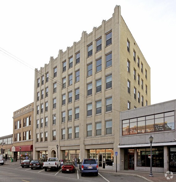 816 W St. Germain St, Saint Cloud, MN à louer - Photo de l’immeuble – Image 1 sur 5