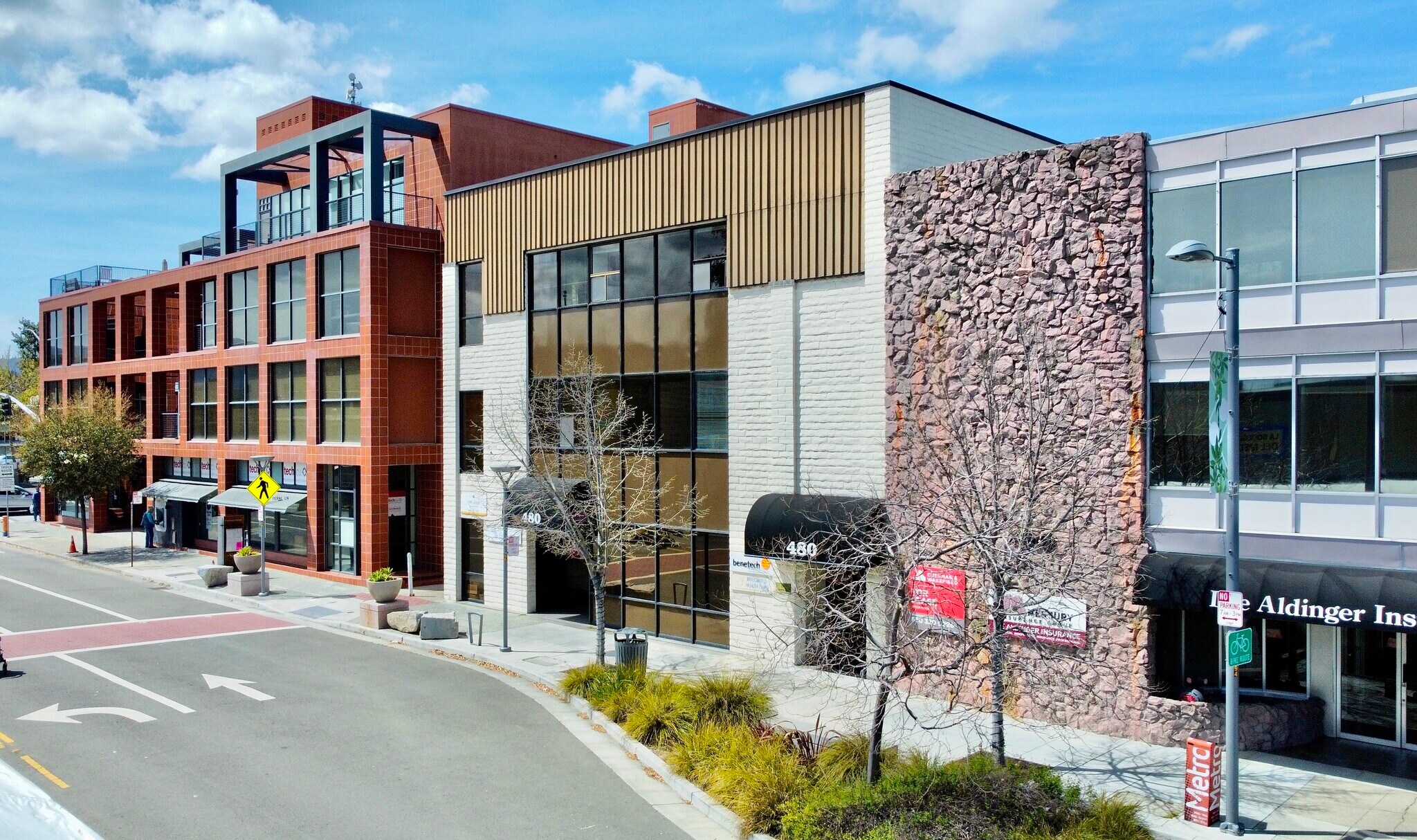 480 S California Ave, Palo Alto, CA à louer Photo de l’immeuble– Image 1 sur 12