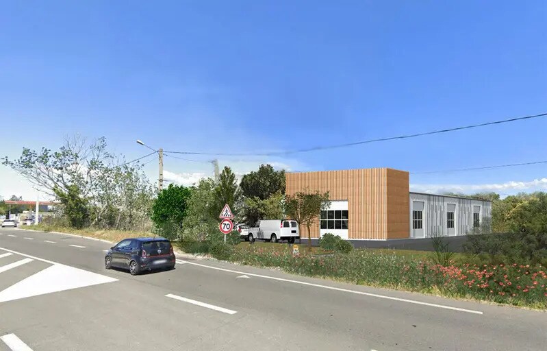 Local d'activités dans Sorgues à vendre - Photo de l’immeuble – Image 3 sur 8