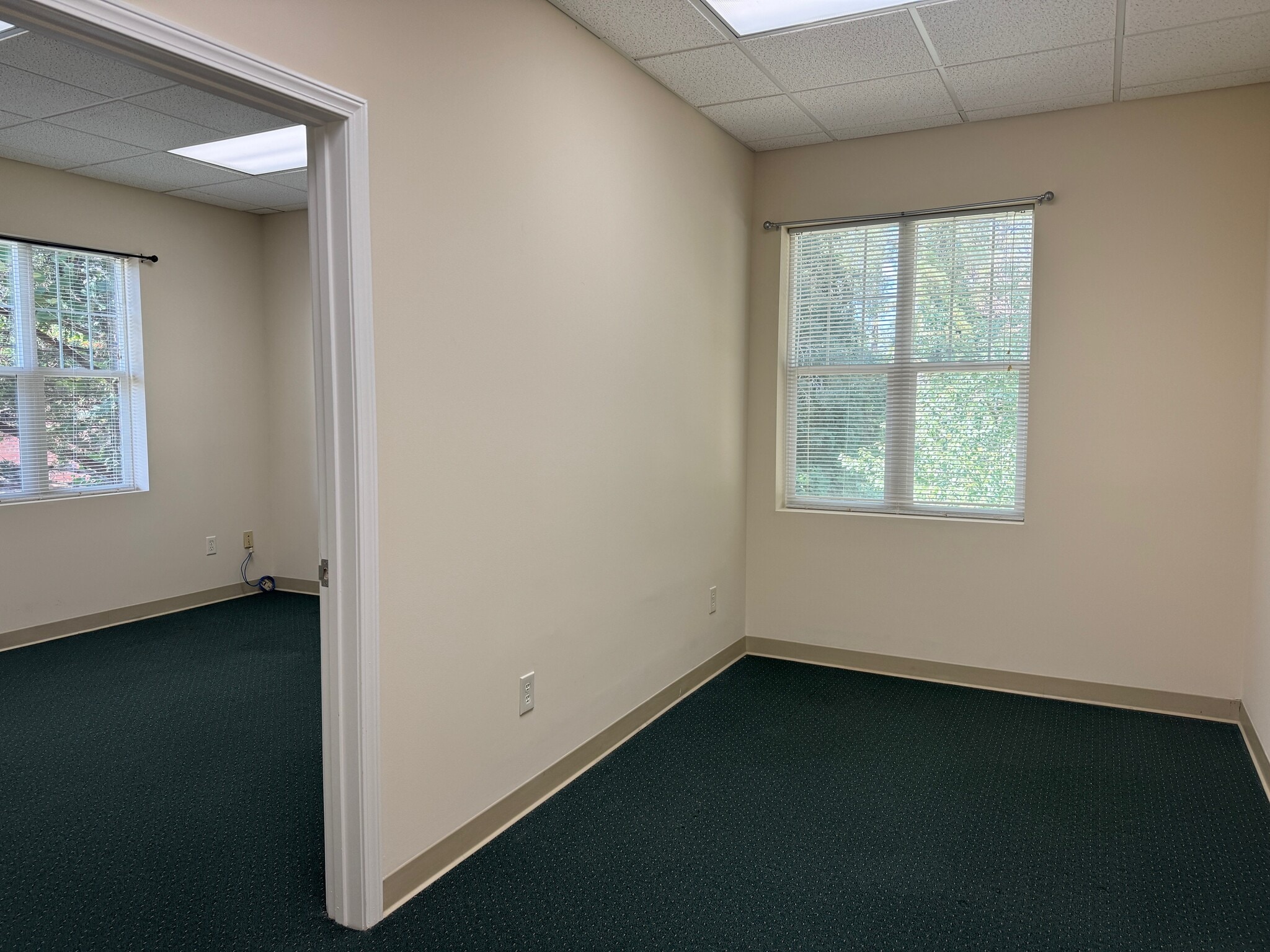 2709 Market St, Wilmington, NC à louer Photo intérieure– Image 1 sur 14