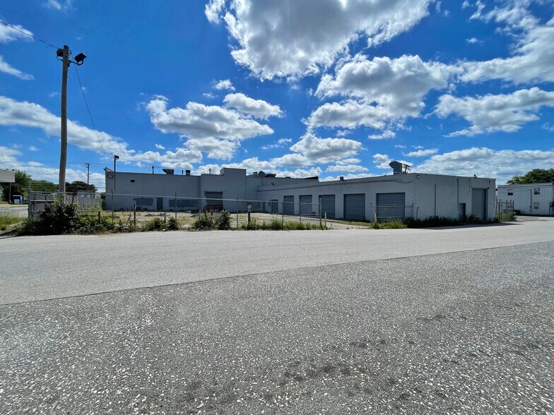 5808-5812 Ritchie Highway, Baltimore, MD à vendre - Photo de l’immeuble – Image 2 sur 20