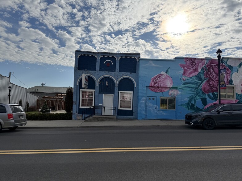 108 E 2nd St, Veedersburg, IN à louer - Photo principale – Image 1 sur 1