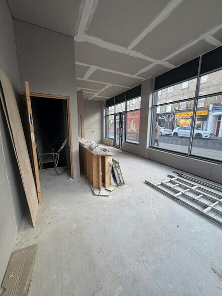 113-121 Portland Rd, Londres à vendre - Photo de l’immeuble – Image 3 sur 31