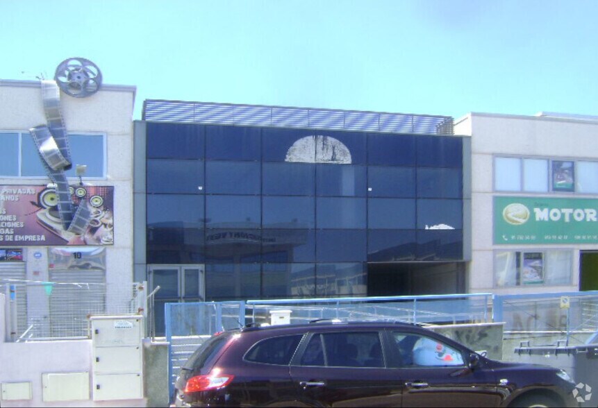 Industriel/Logistique dans Villaviciosa de Odón, Madrid à vendre - Photo de l’immeuble – Image 2 sur 17