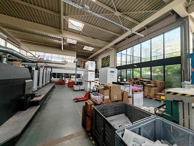 Plus de détails pour Industriel/Logistique à vendre