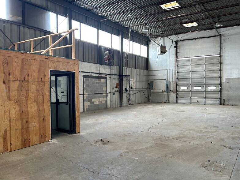 3259 McCart Ave, Fort Worth, TX à louer - Photo de l’immeuble – Image 3 sur 6