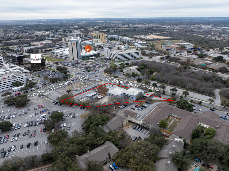 8222 Wurzbach Rd, San Antonio, TX à vendre - Photo de l’immeuble – Image 3 sur 43