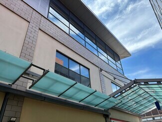 Plus de détails pour 25 The Mall, Bromley - Bureau à louer