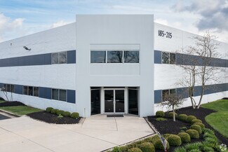 Plus de détails pour 185-215 S Pioneer Blvd, Springboro, OH - Industriel/Logistique à louer