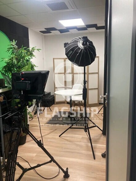 Bureau dans Courbevoie à louer - Photo de l’immeuble – Image 3 sur 6