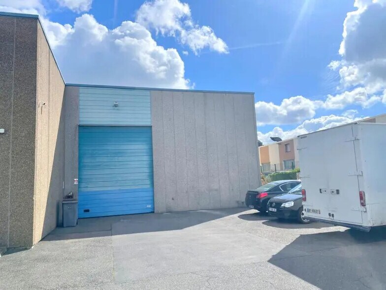 18 Rue Jules Vercruysse, Argenteuil à louer - Photo de l’immeuble – Image 3 sur 11