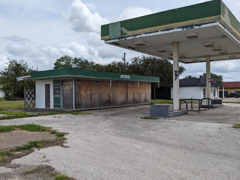 118 S Cameron St, Alice, TX à vendre - Photo de l’immeuble – Image 3 sur 5