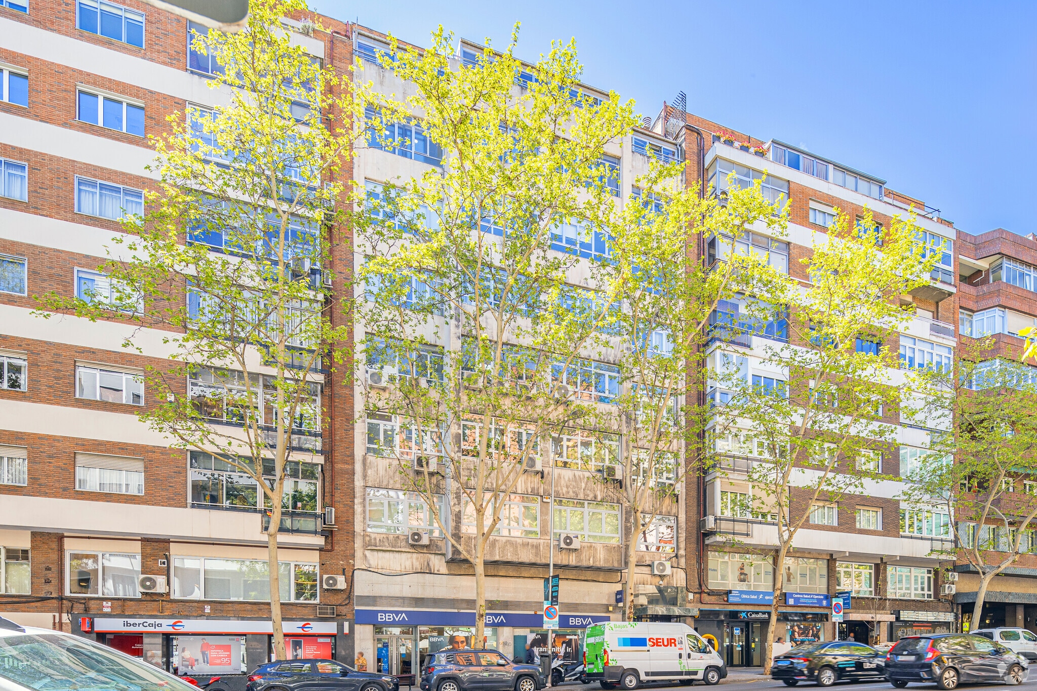 Calle de Ríos Rosas, 44, Madrid, Madrid à louer Photo principale– Image 1 sur 3