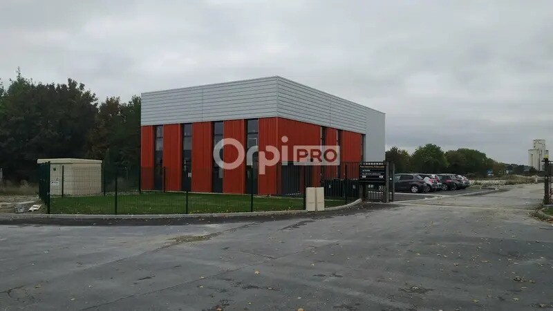 Local d’activités dans Reims à louer - Photo de l’immeuble – Image 1 sur 3
