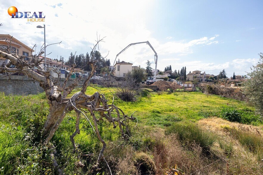 Calle Madrid, 18, Monachil, Granada à vendre - Photo de l’immeuble – Image 3 sur 17